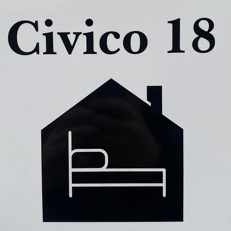 Civico 18 Bed and Breakfast Μπασάνο Ντελ Γκράπα Εξωτερικό φωτογραφία